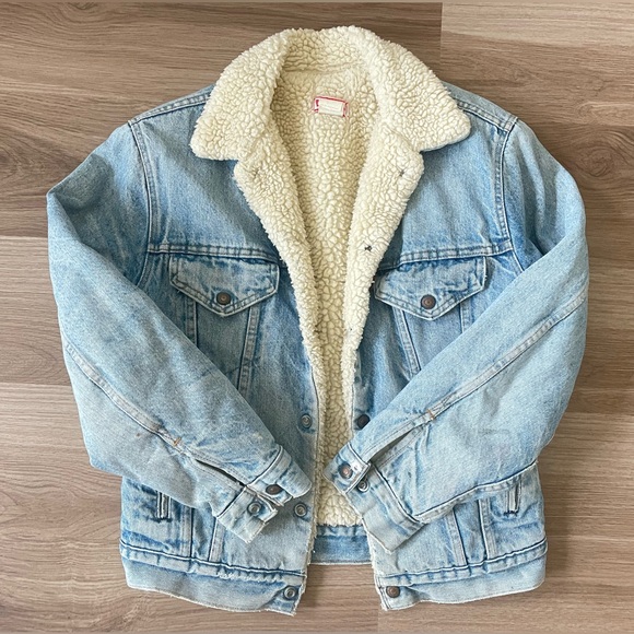 Vintage 70s 80s Levi’s Sherpa Lined Denim Jacket light wash orange tag - Picture 3 of 14